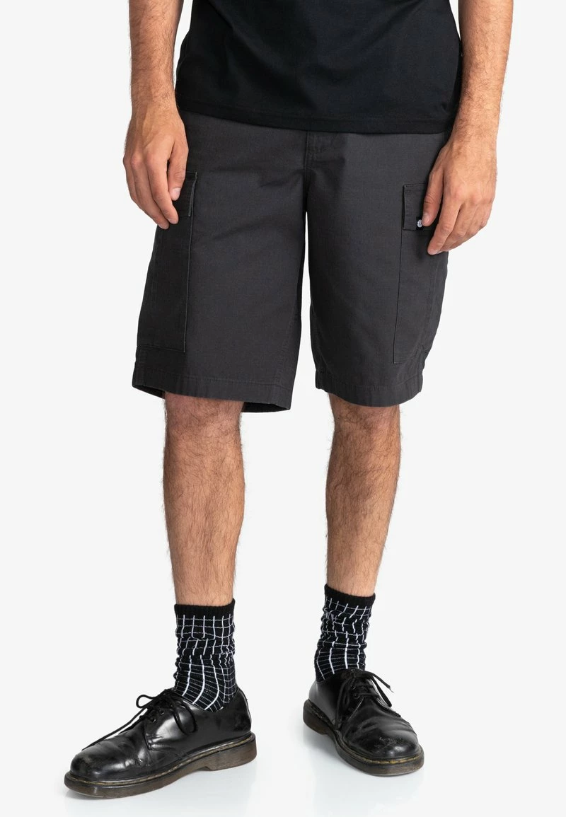 Element Homme LEGION Short Off Black